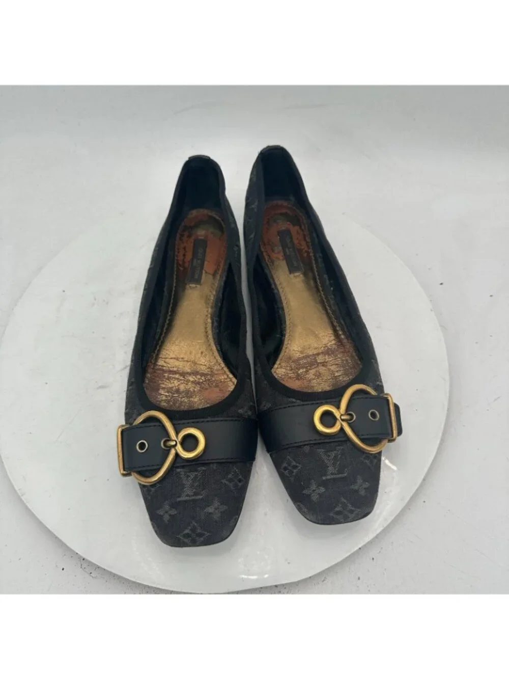 Louis Vuitton Women Size EU 40 US 10 Grey Monocrom Canvas Buckle Flat Shoes